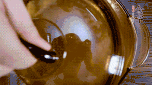 加山藥、毛豆再煮15分鐘。